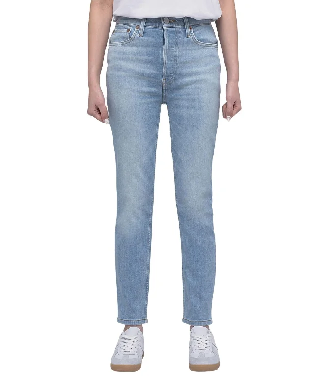 Comfortable Women's Apparel 90's High-Rise Ankle Crop Jean In Costa Indigo