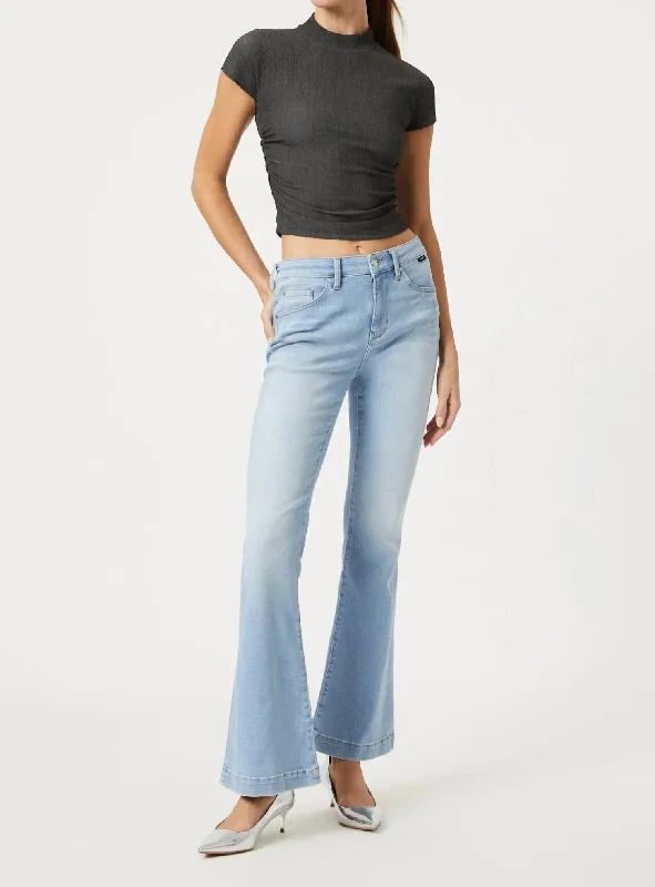 Women's Fashion Clothing Sydney Jeans In Bleach Feather Blue