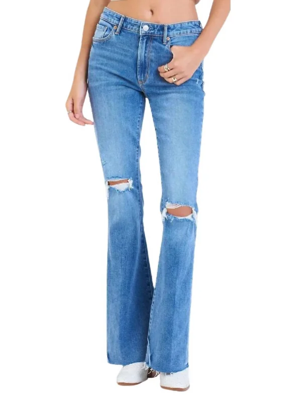 Women's Casual Wear Outfit Rosa Rip Bootcut Jeans In San Clemente