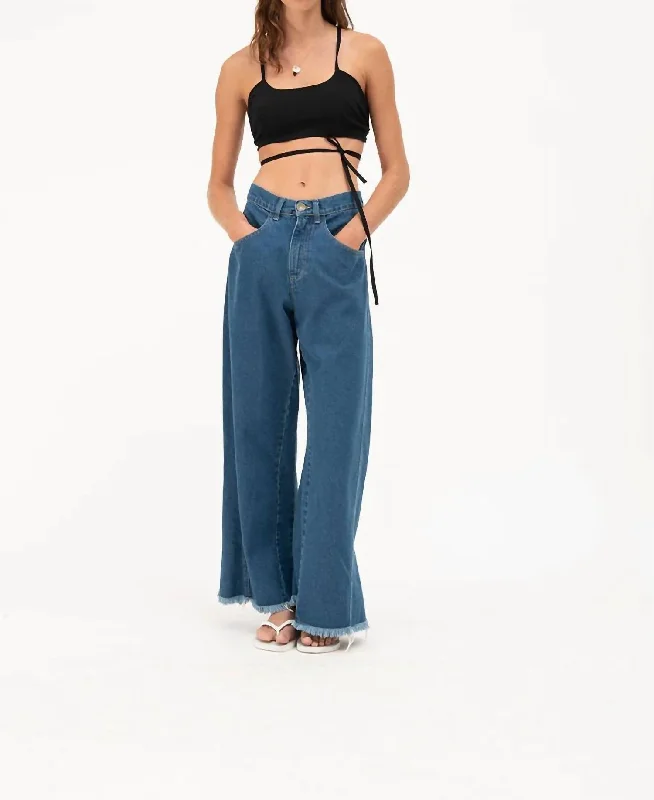 Women's Trendy Apparel Asimetrico Wide Leg Jeans In Denim