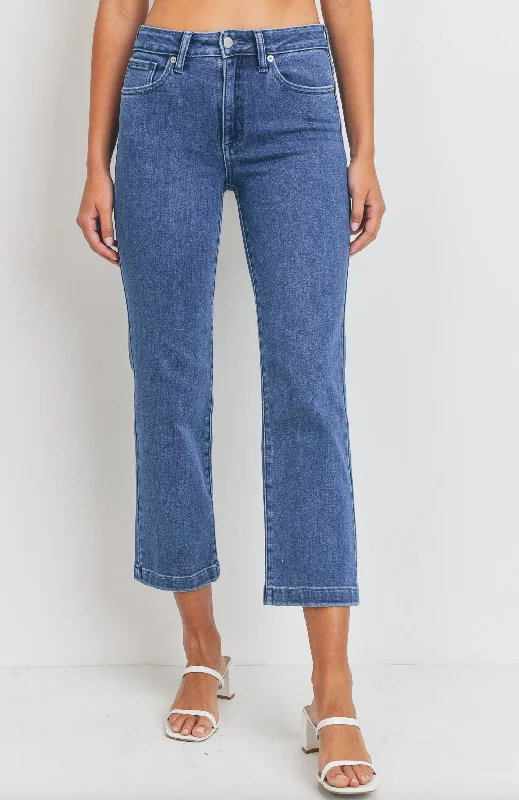 Sale For Women Oakford Relaxed Straight Jean In Medium Denim