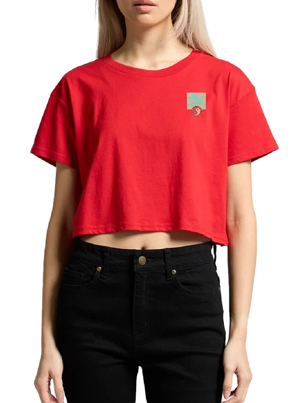 Modern Women's Attire T&C Surf Waves on Waves Crop Tee