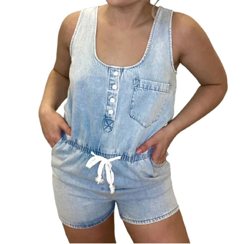 Women's Trendy Attire Down The Boardwalk Romper In Light Wash Denim