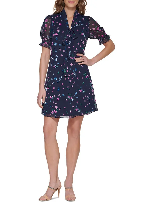 Women's Functional Outdoor Garments Petites Womens Floral Print Above Knee Shift Dress